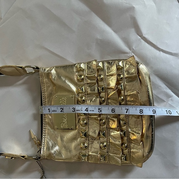 Betsey Johnson Betseyville Ruf Love Crossbody Handbag in Gold with Black accents - Picture 9 of 13